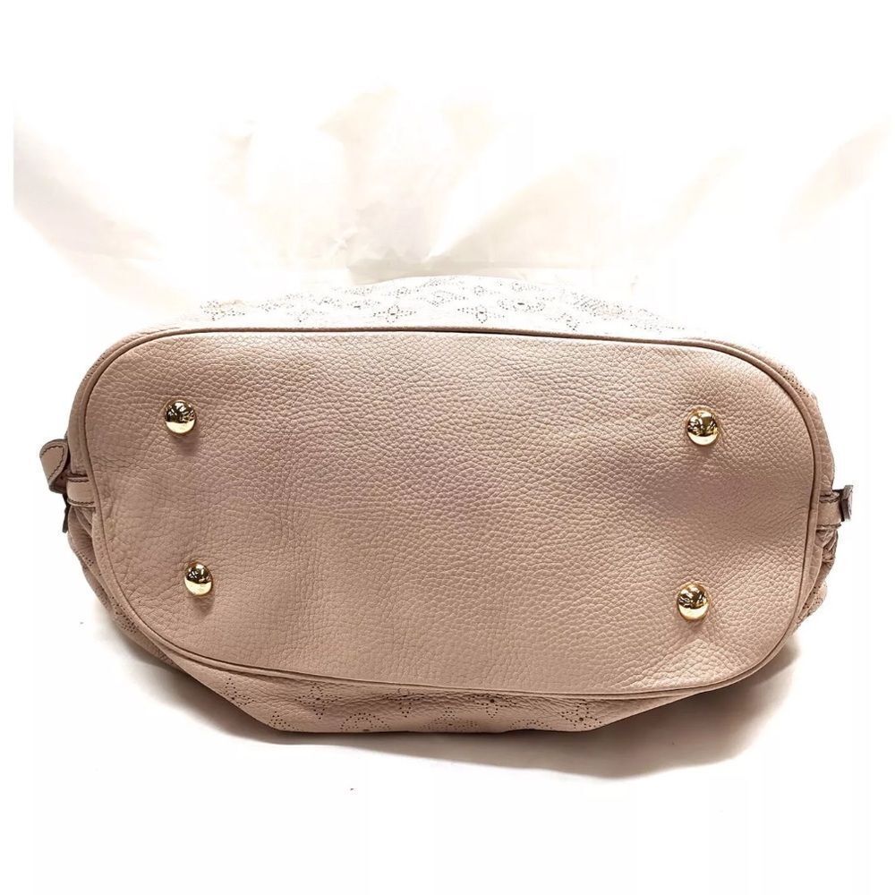 Auth Louis Vuitton Neutrals Monogram Mahina L Hobo M93123 LV Handbag Beige Purse - Picture 6 of 16
